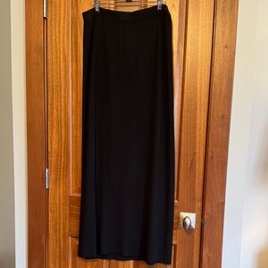 St. John Classic Black Maxi Skirt